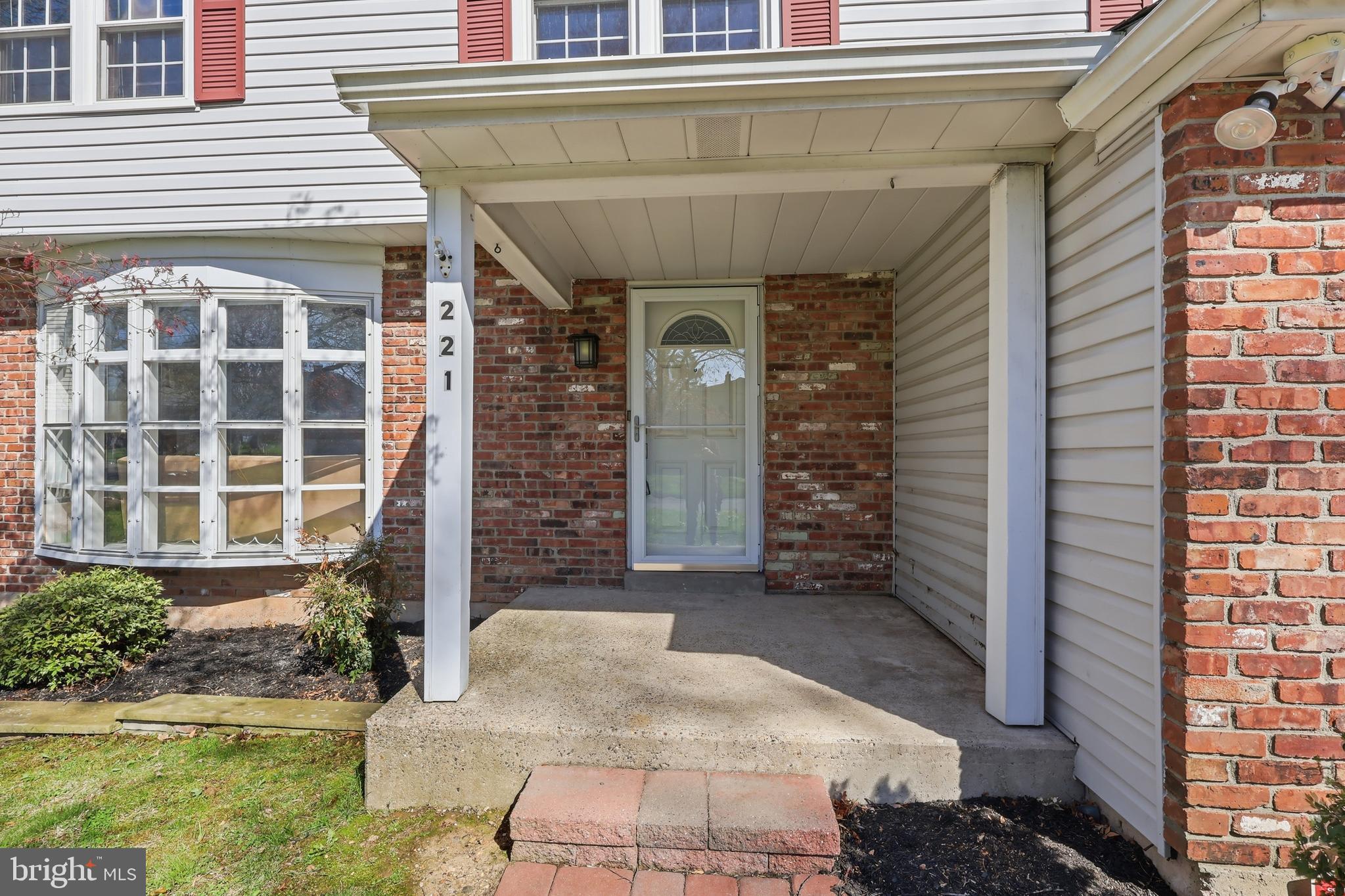 VALLEYWOOD - Residential