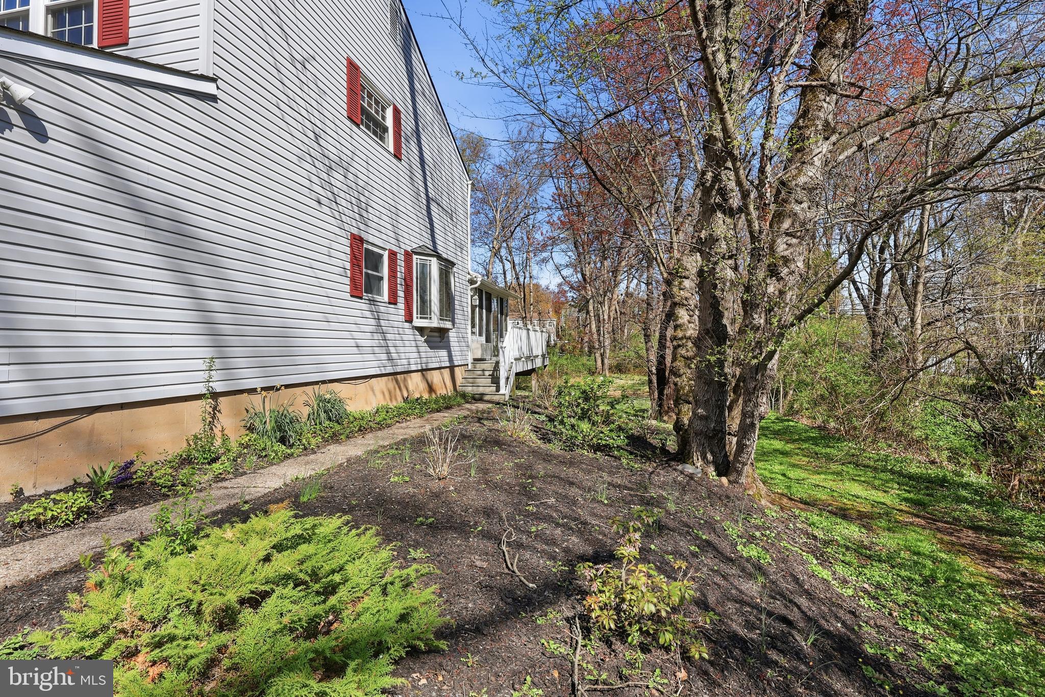 VALLEYWOOD - Residential