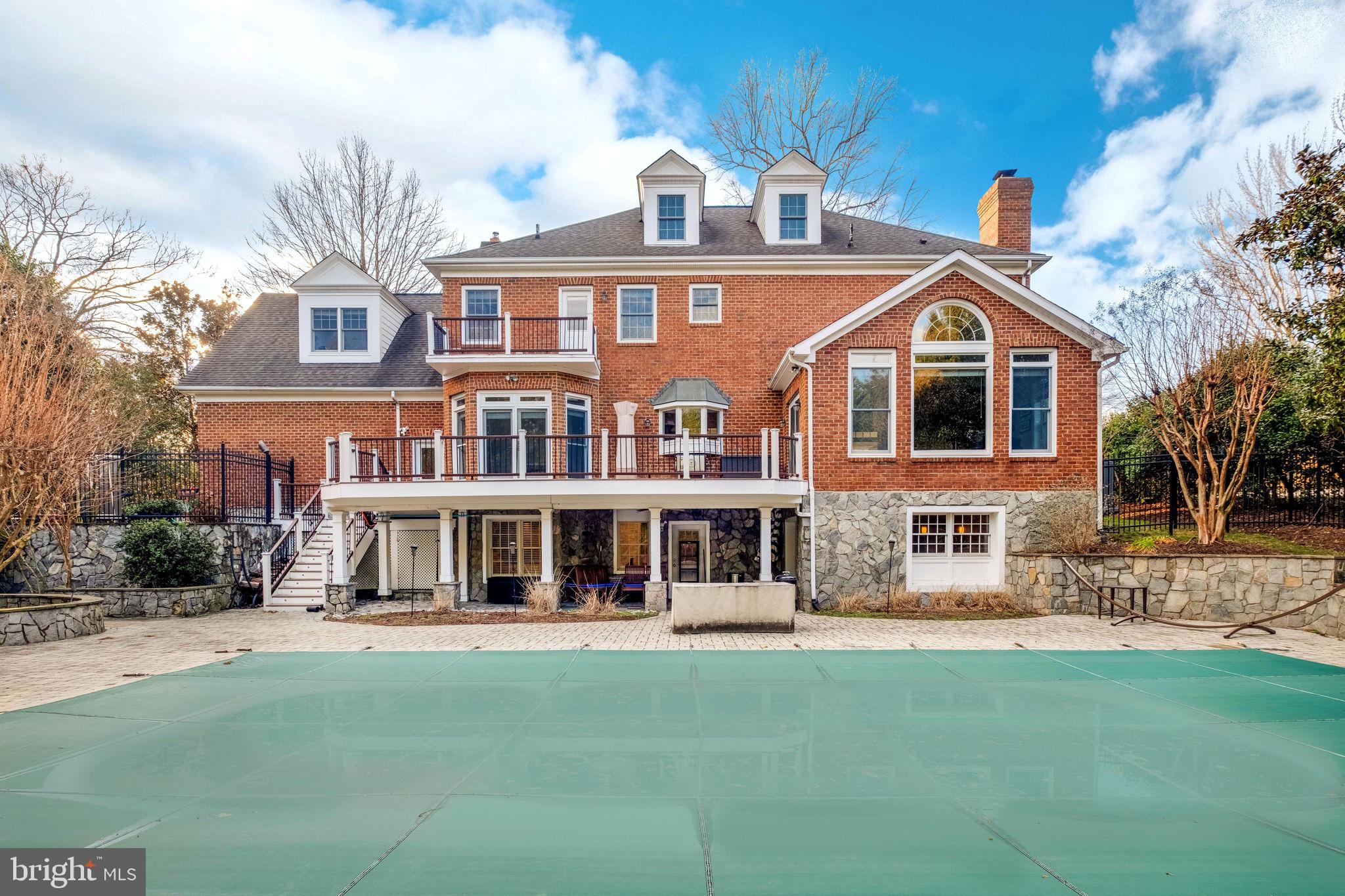 MALVERN HILL - Residential