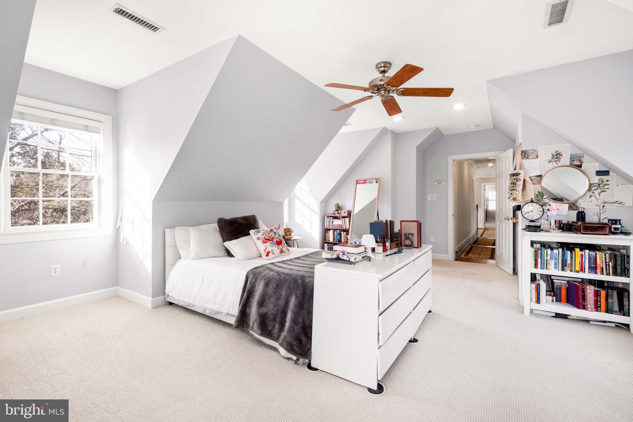 MALVERN HILL - Residential