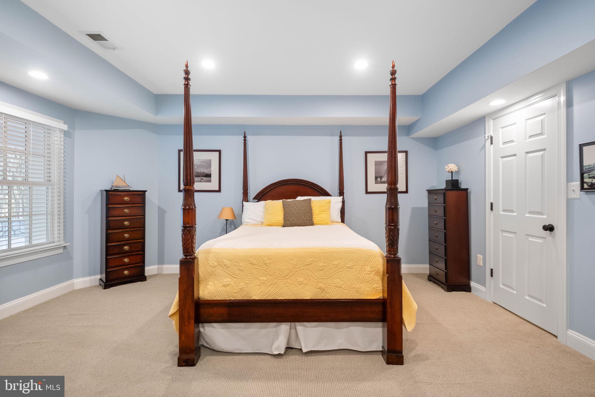 MALVERN HILL - Residential