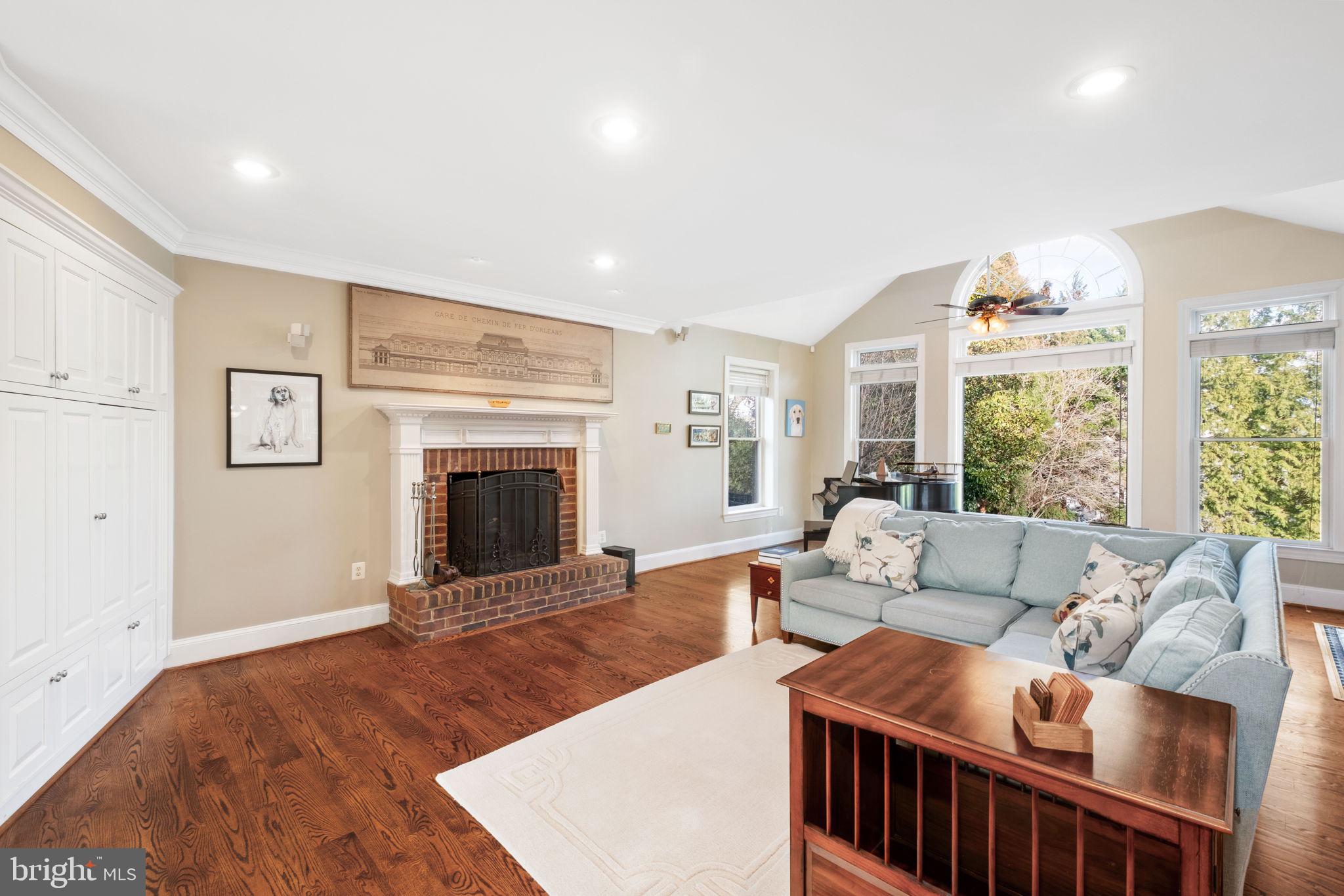 MALVERN HILL - Residential