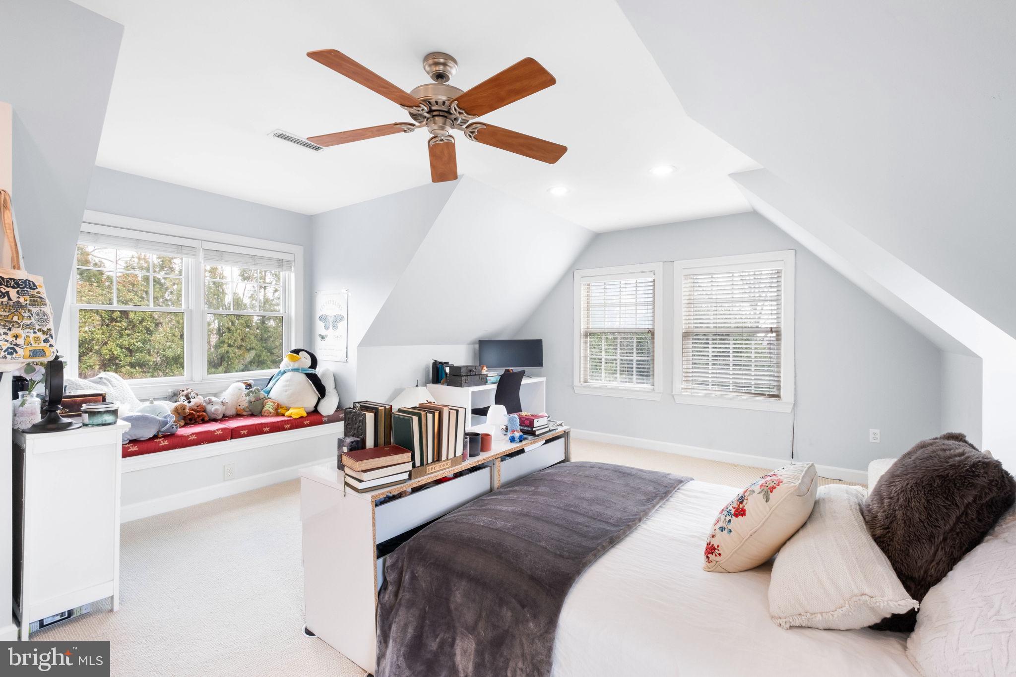 MALVERN HILL - Residential