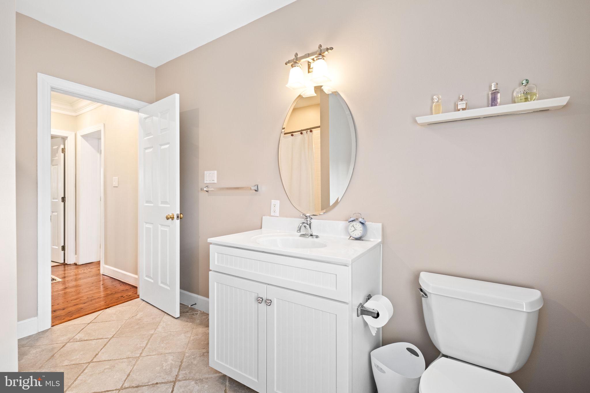 MALVERN HILL - Residential