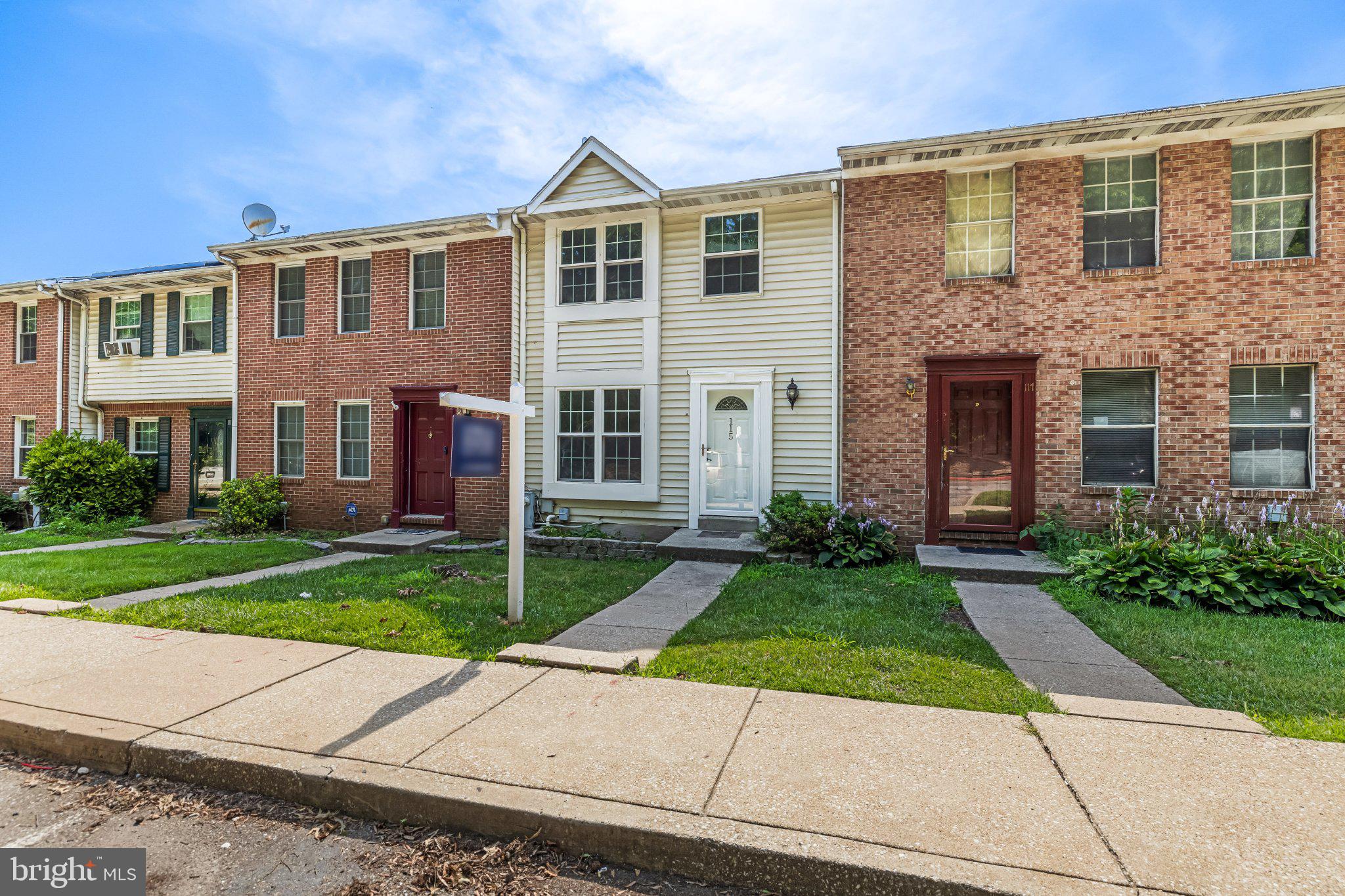 115 MARINE OAKS