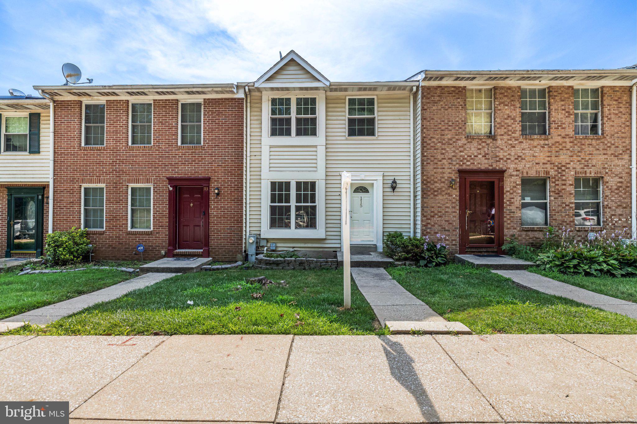 115 MARINE OAKS