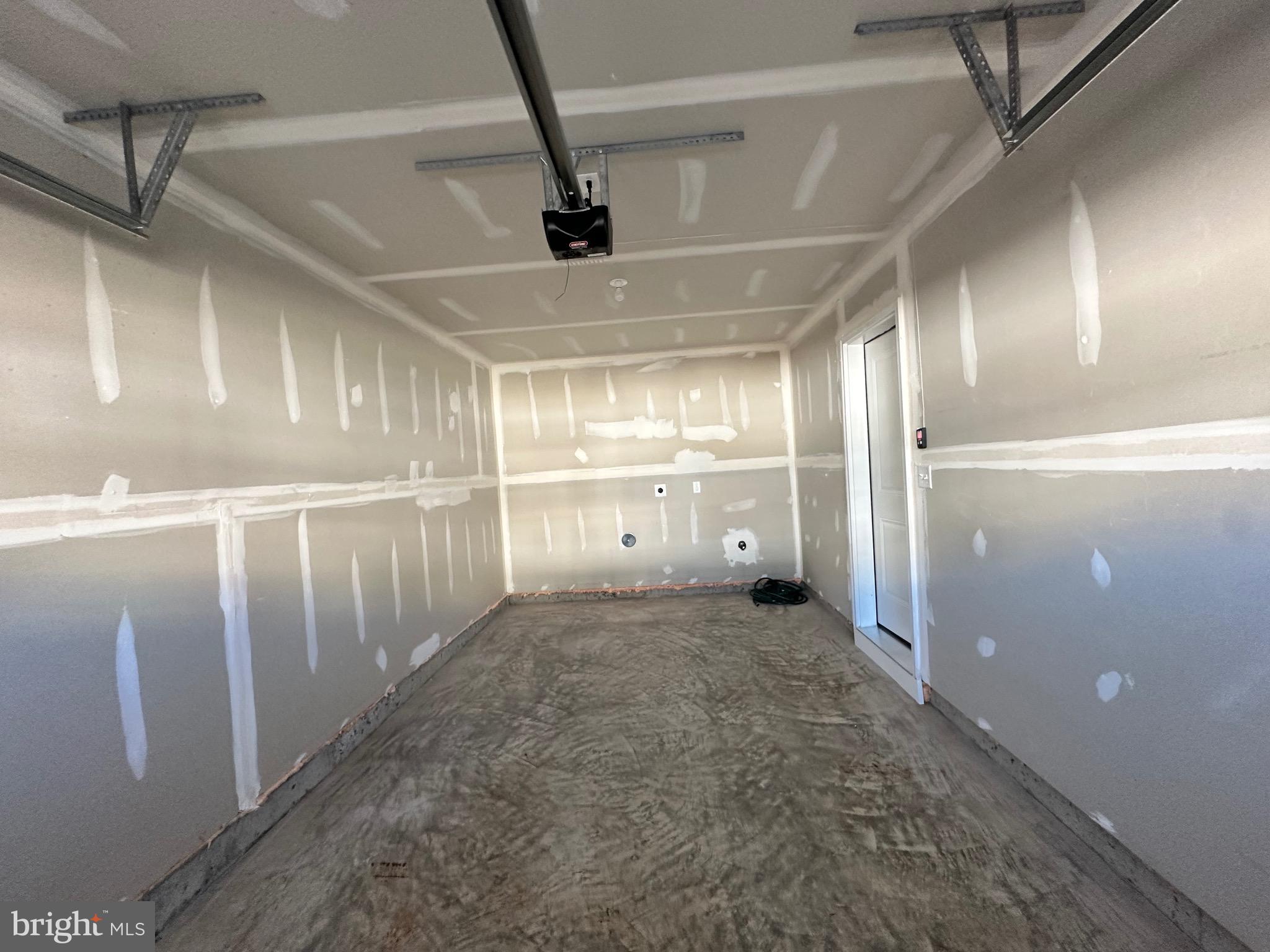 ST CHARLES HORIZON - Residential