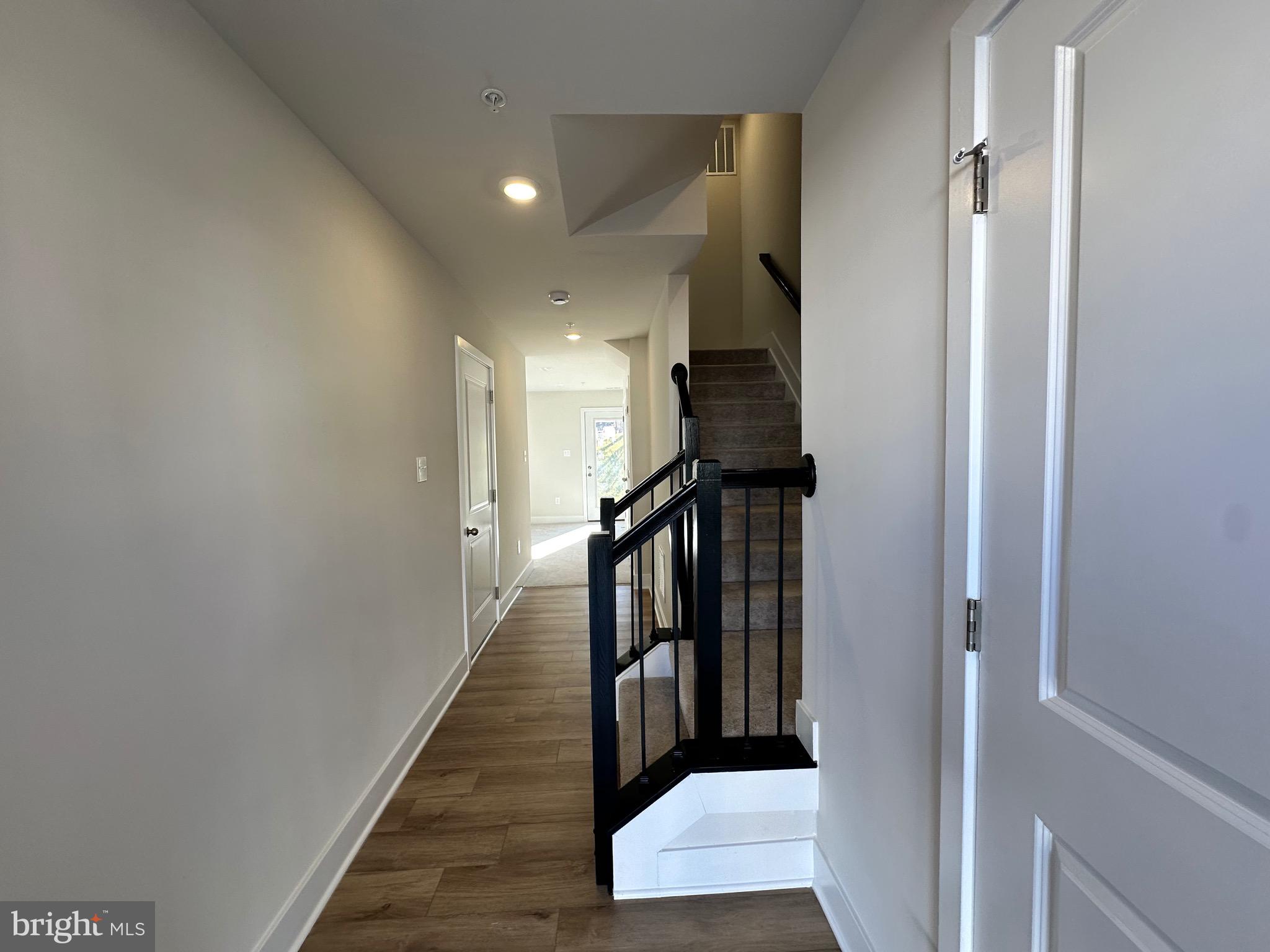 ST CHARLES HORIZON - Residential