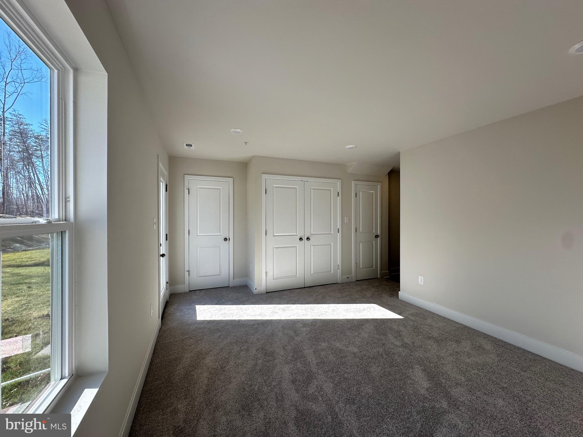 ST CHARLES HORIZON - Residential