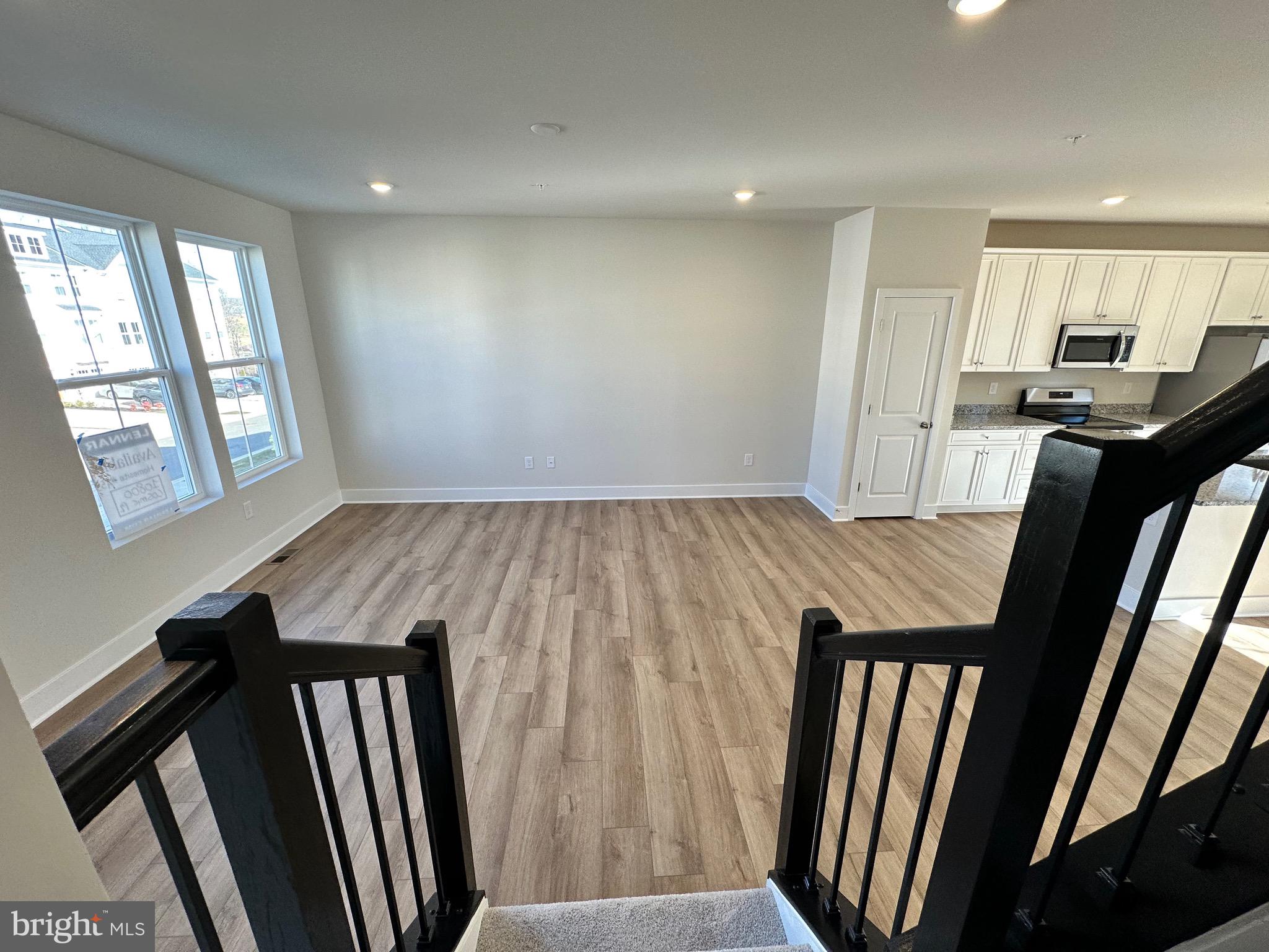 ST CHARLES HORIZON - Residential