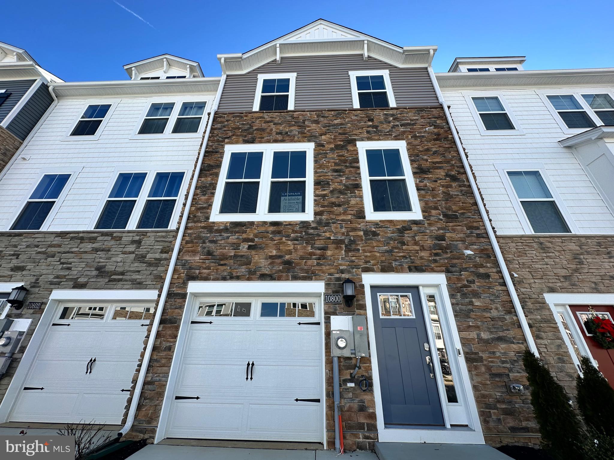 ST CHARLES HORIZON - Residential