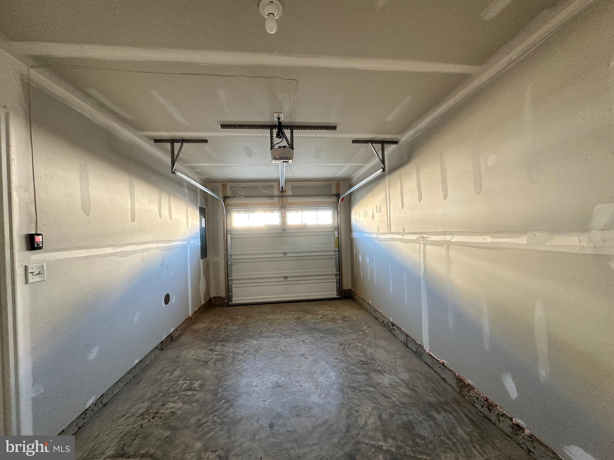 ST CHARLES HORIZON - Residential