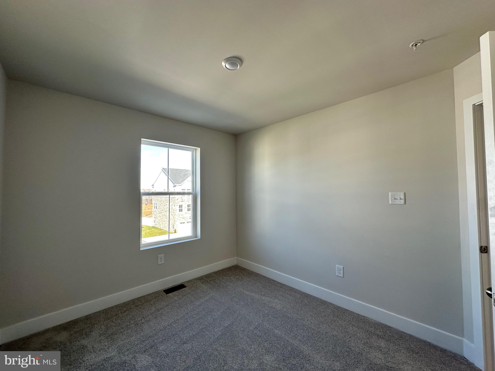 ST CHARLES HORIZON - Residential