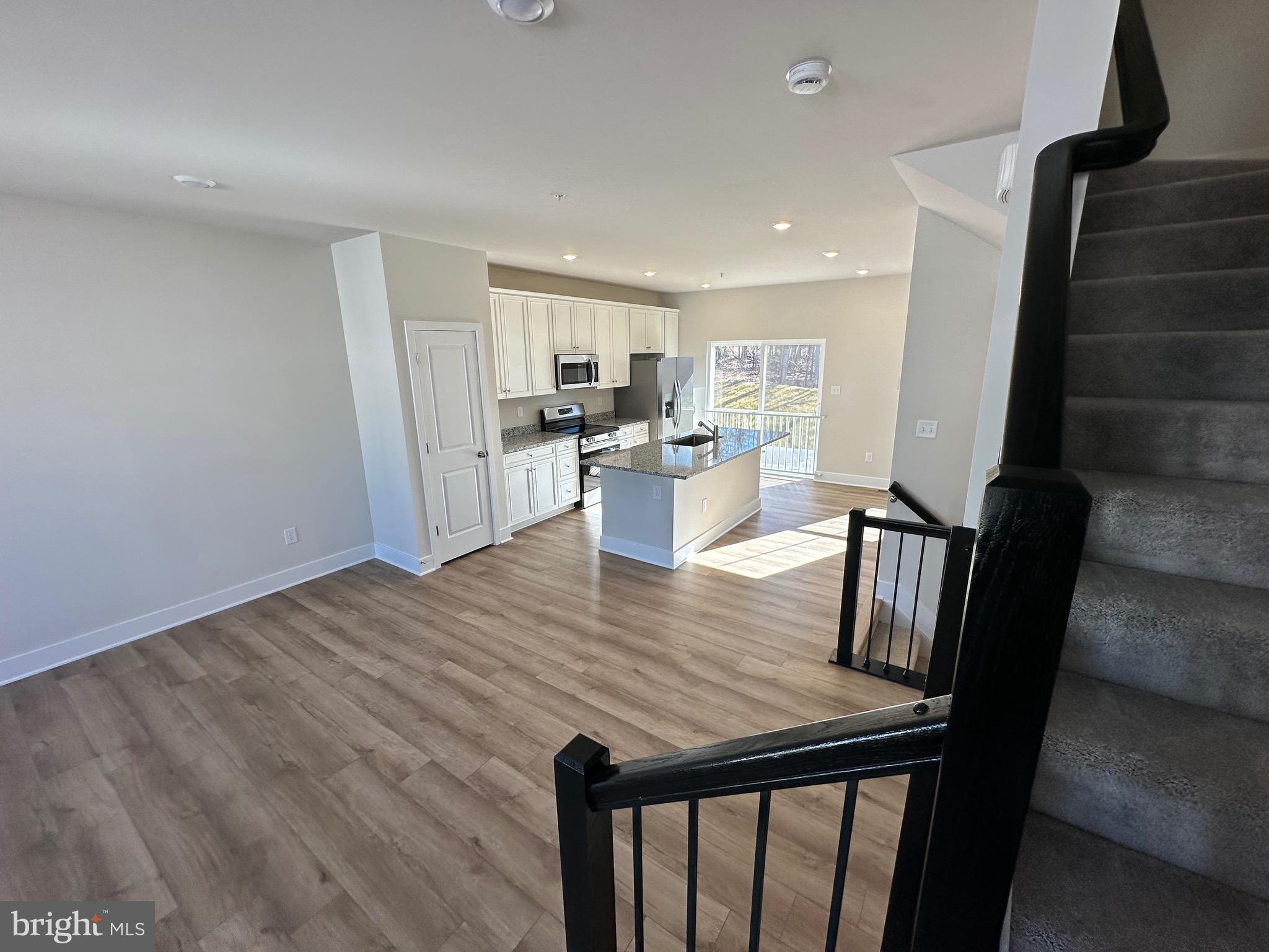 ST CHARLES HORIZON - Residential