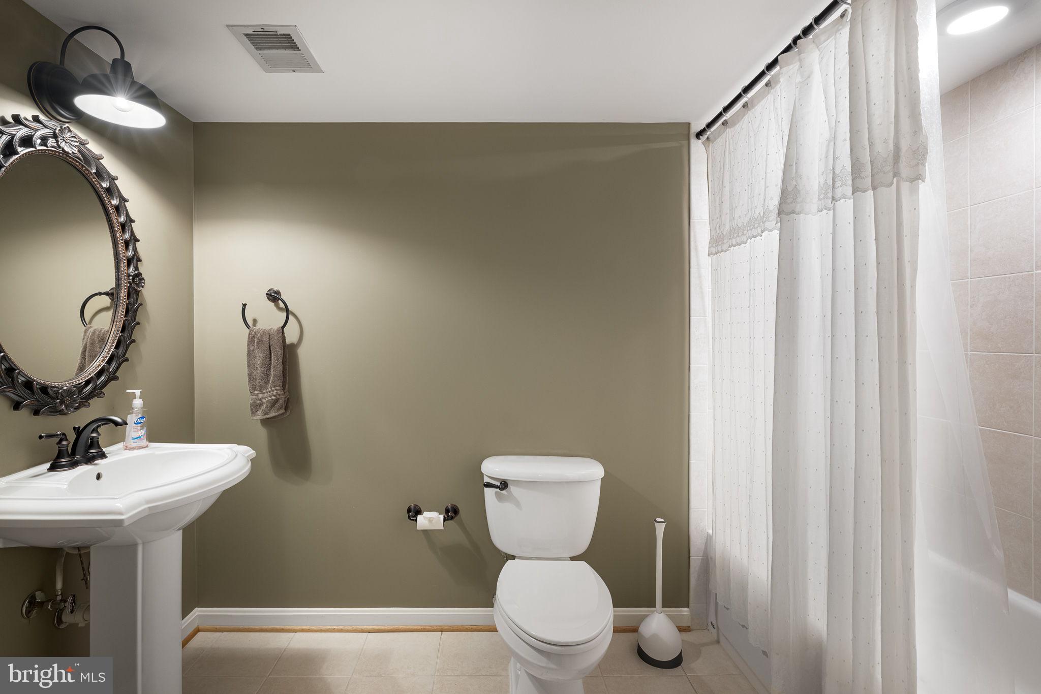 PIEDMONT - Residential