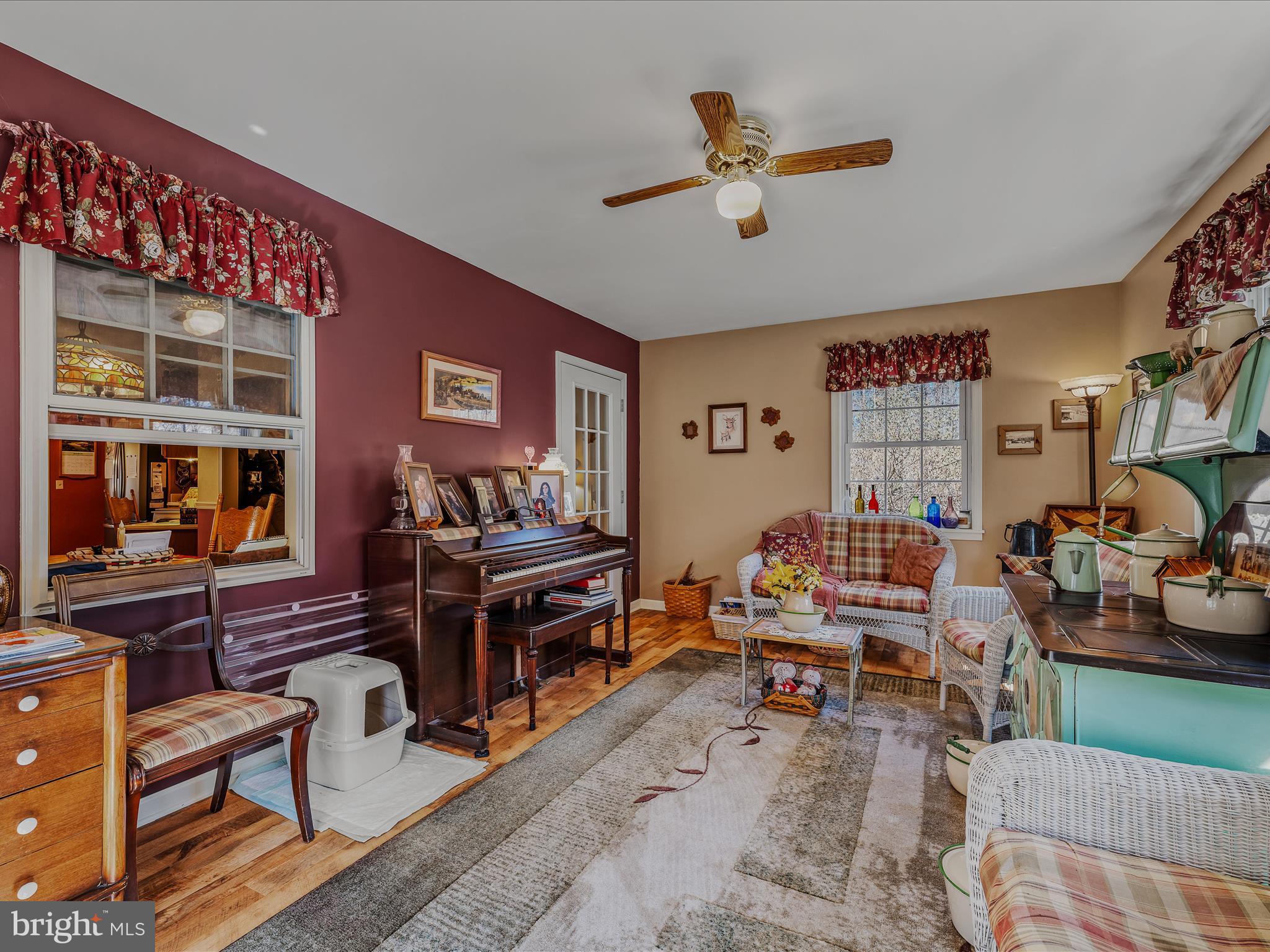 DOGWOOD RIDGE - Residential