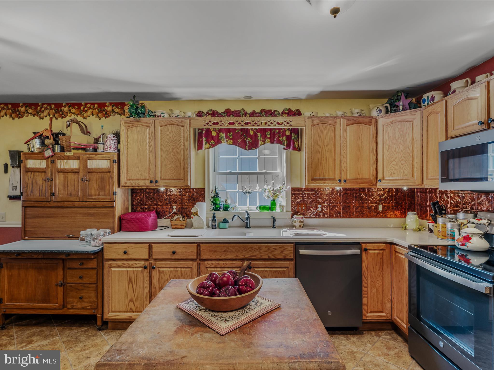 DOGWOOD RIDGE - Residential