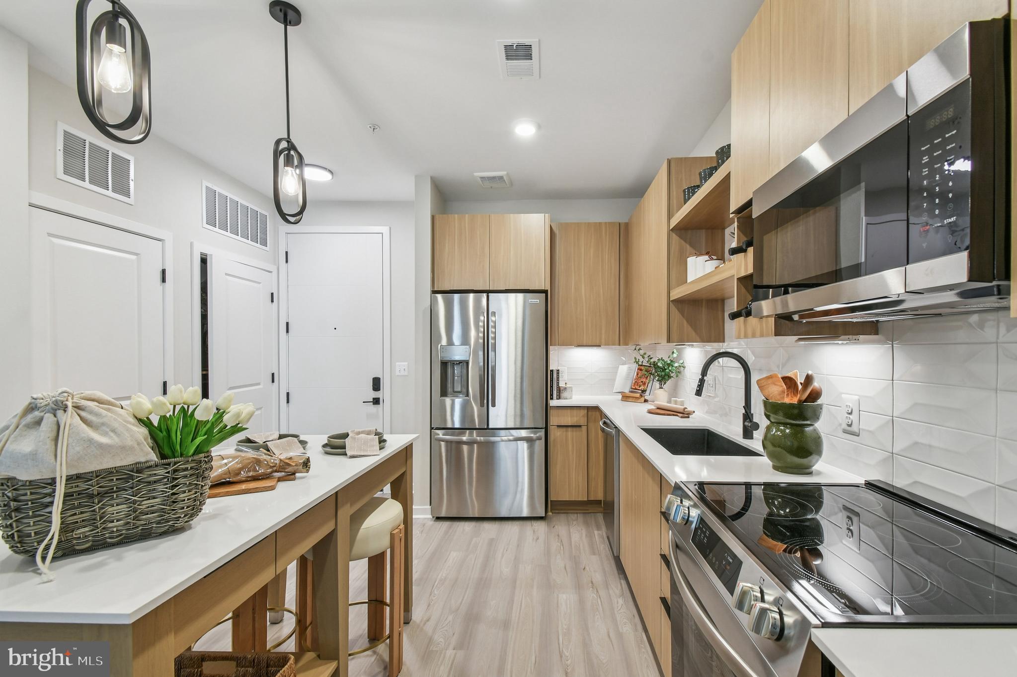 MOOREFIELD - Residential Lease