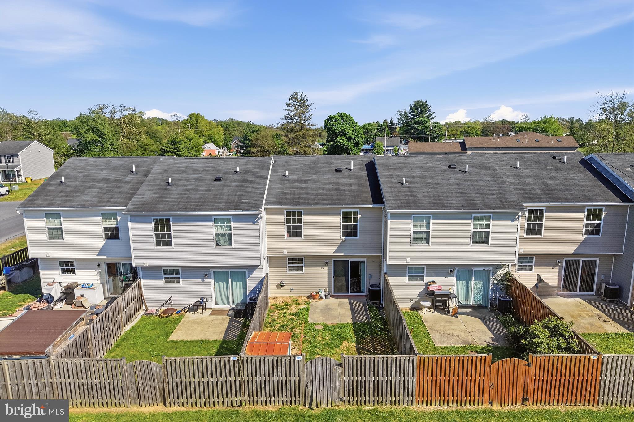 INWOOD VILLAGE - Residential