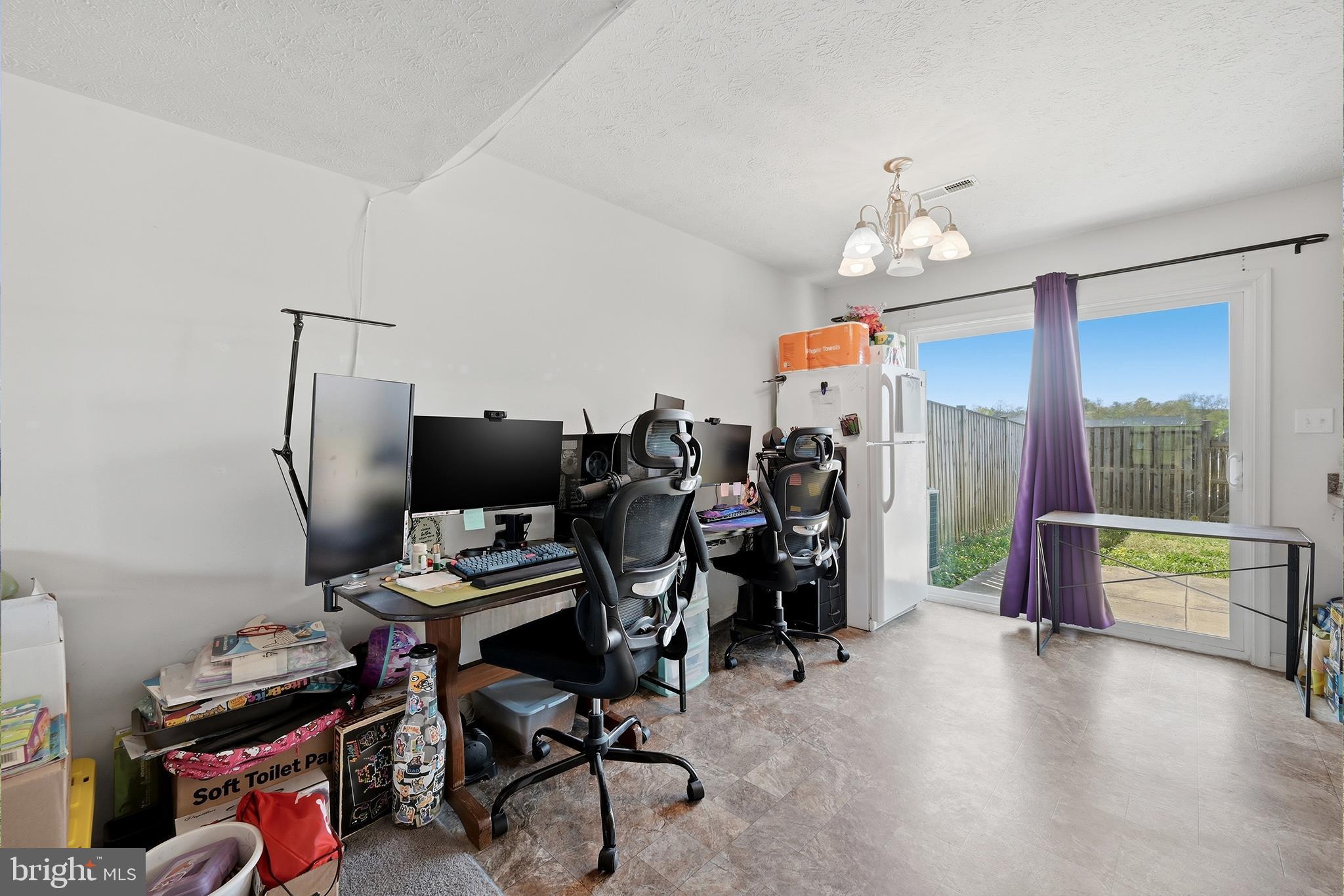 INWOOD VILLAGE - Residential