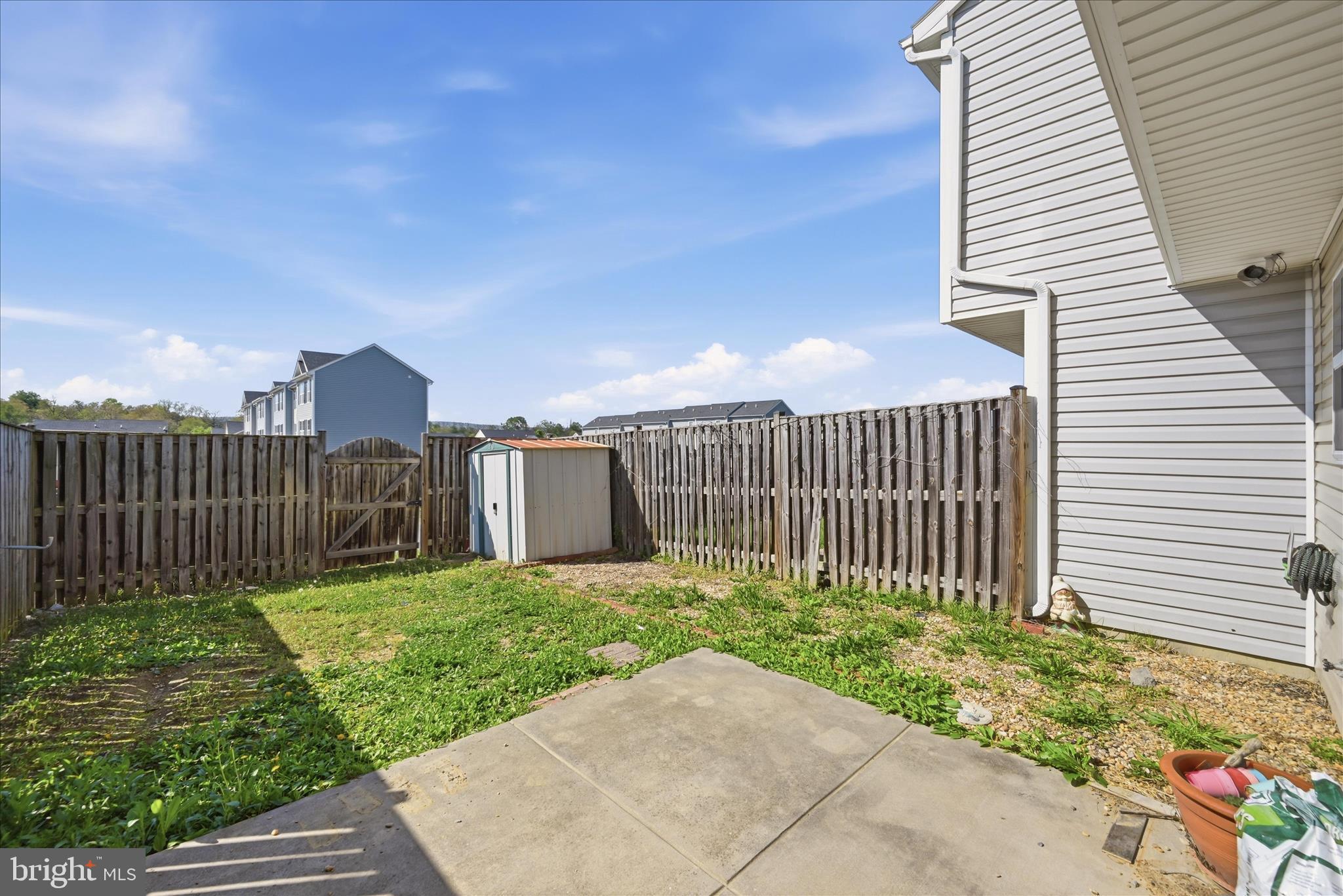 INWOOD VILLAGE - Residential