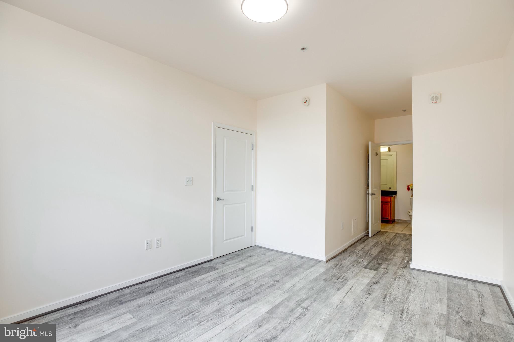 ONE INDEPENDENCE PLAZA - Residential