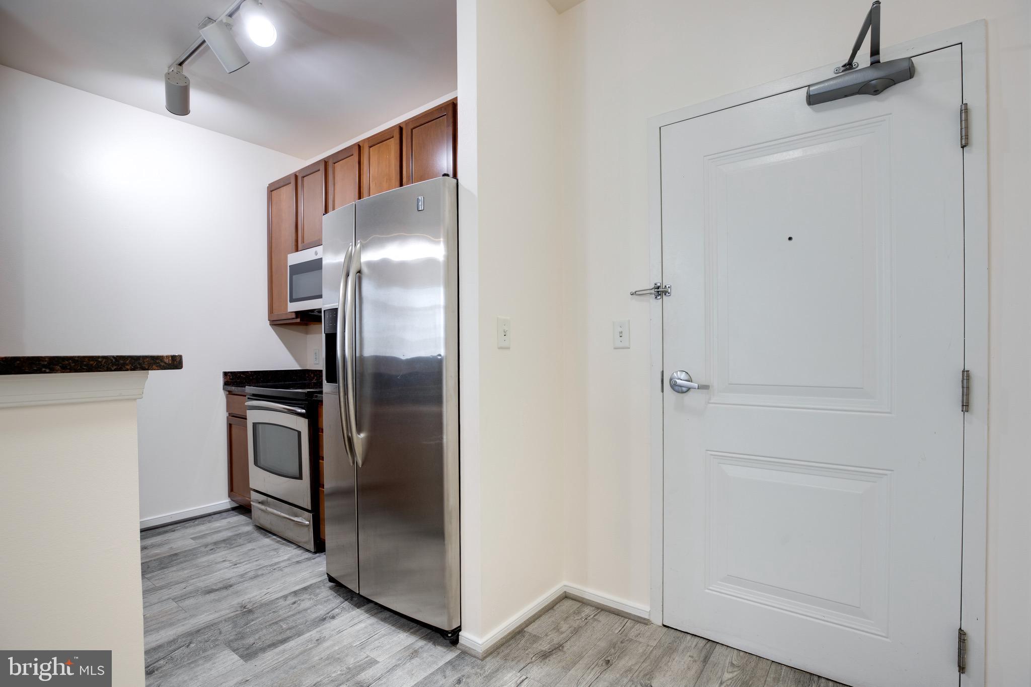 ONE INDEPENDENCE PLAZA - Residential