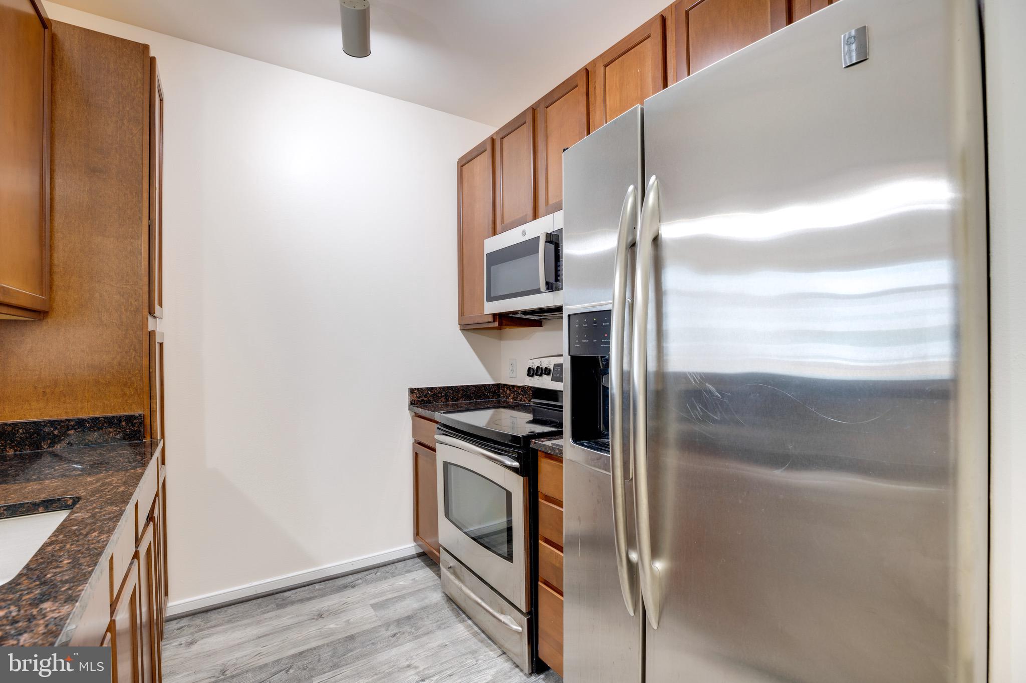 ONE INDEPENDENCE PLAZA - Residential