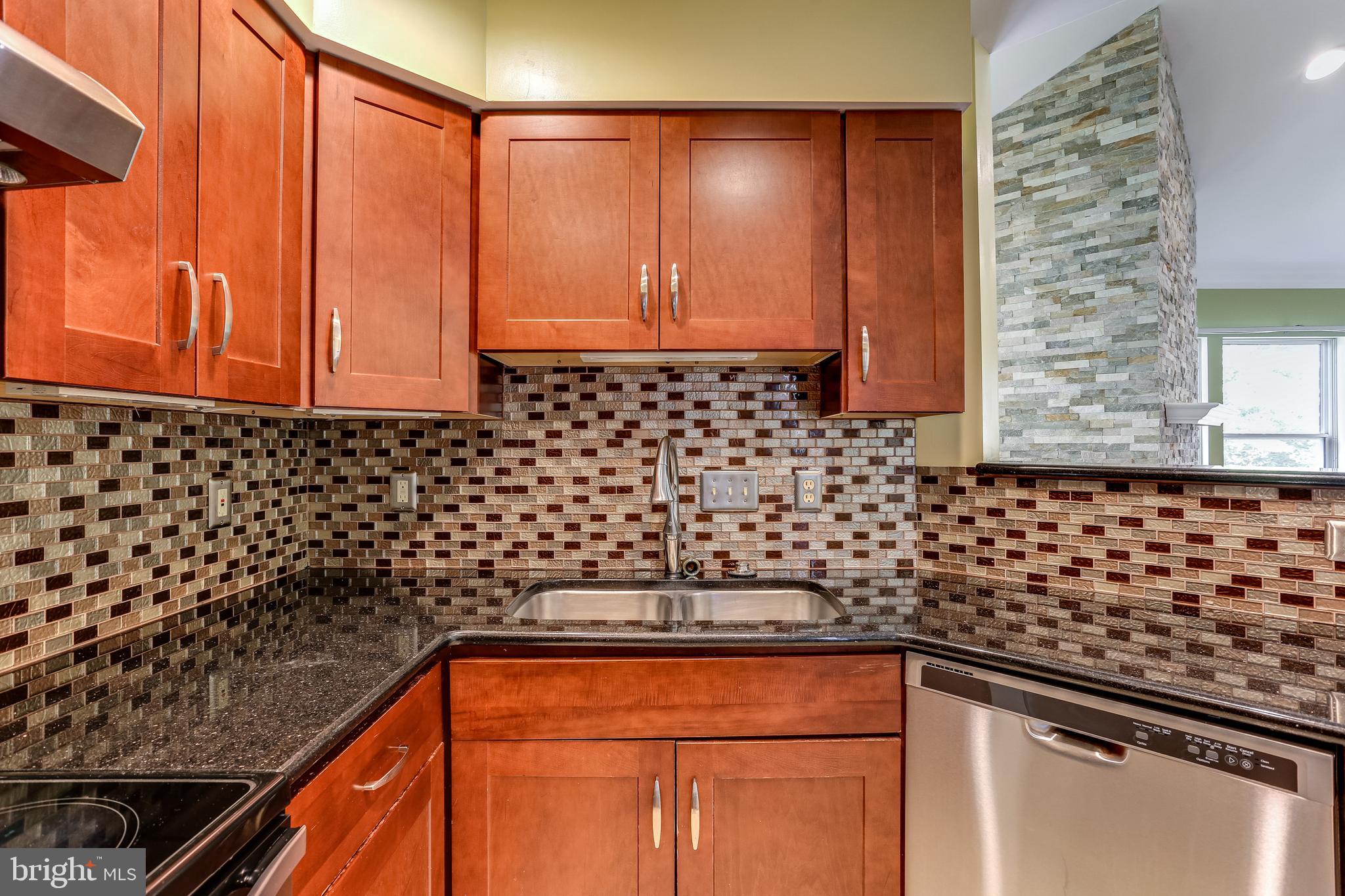 WOODLAND VILLAGE - Residential Lease