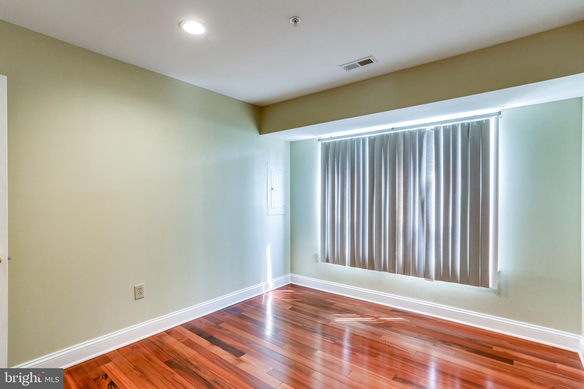 WOODLAND VILLAGE - Residential Lease