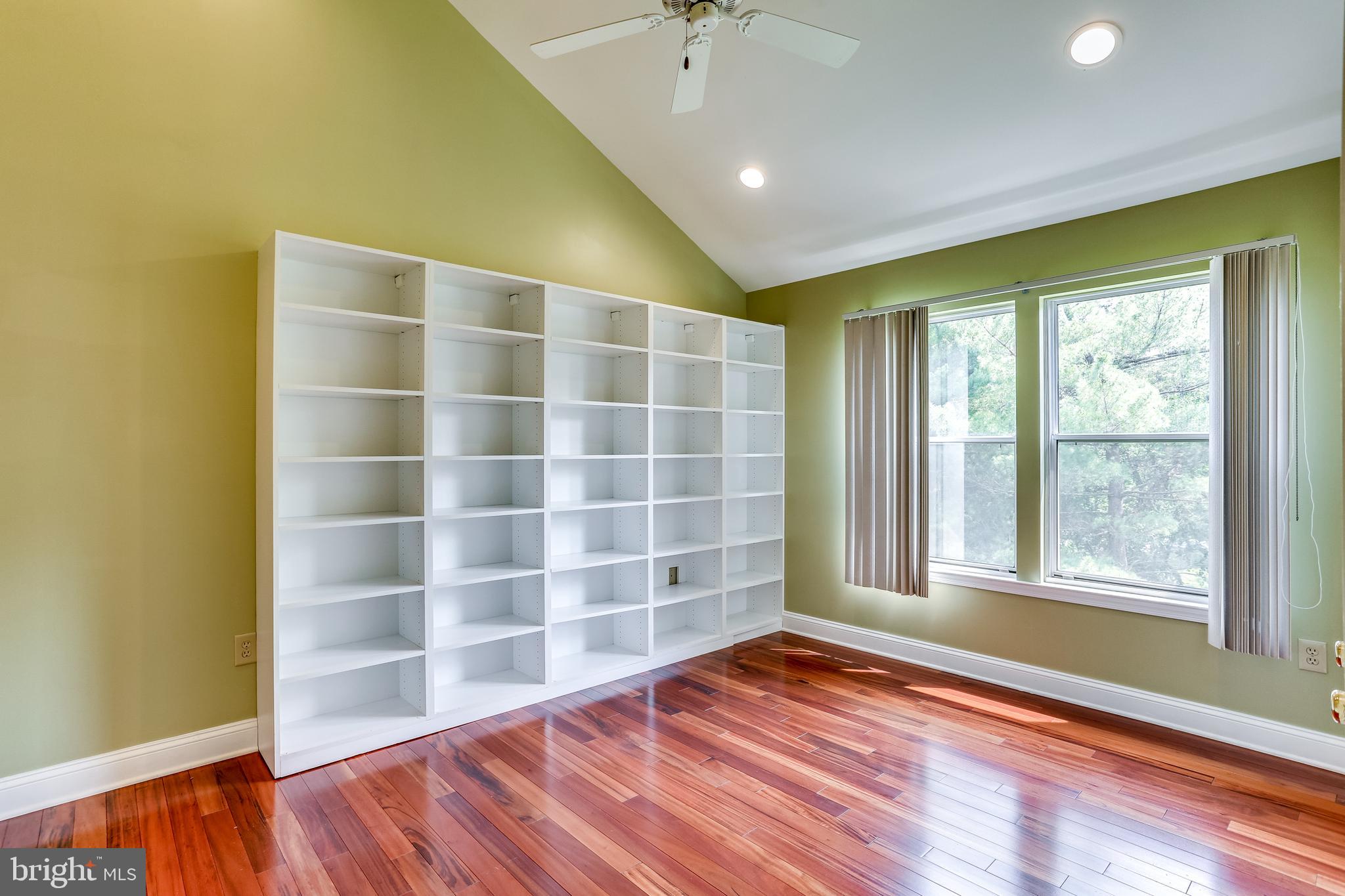 WOODLAND VILLAGE - Residential Lease