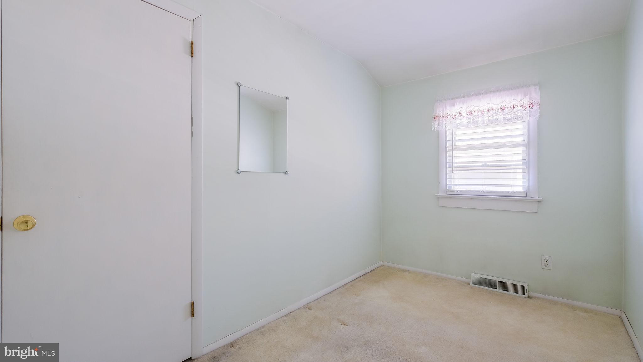 ABINGTON WOODS - Residential