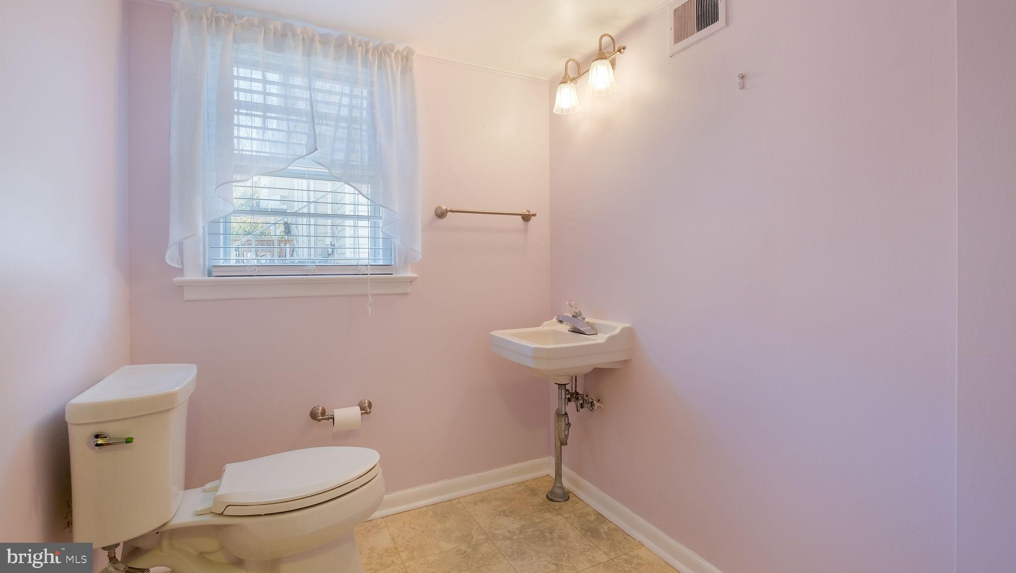 ABINGTON WOODS - Residential