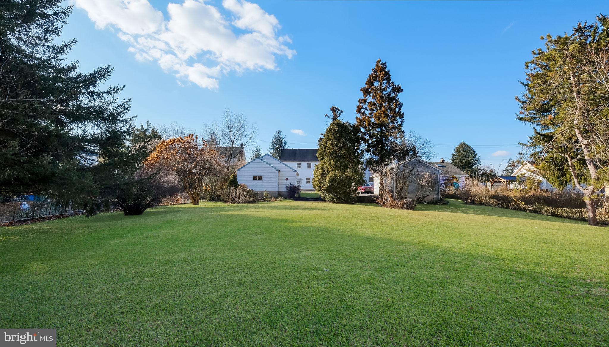 ABINGTON WOODS - Residential