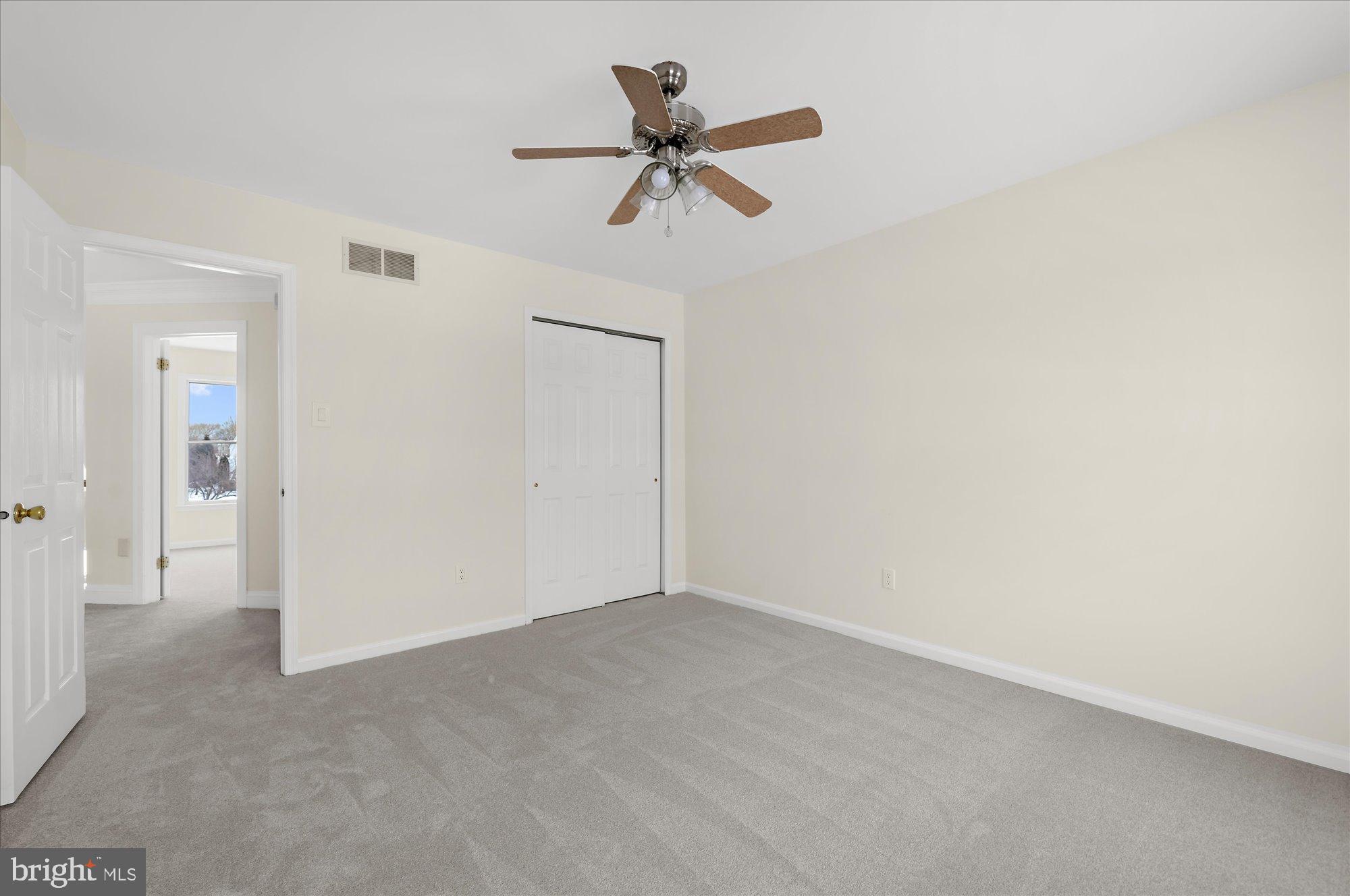 ESTS INDIAN CREEK - Residential