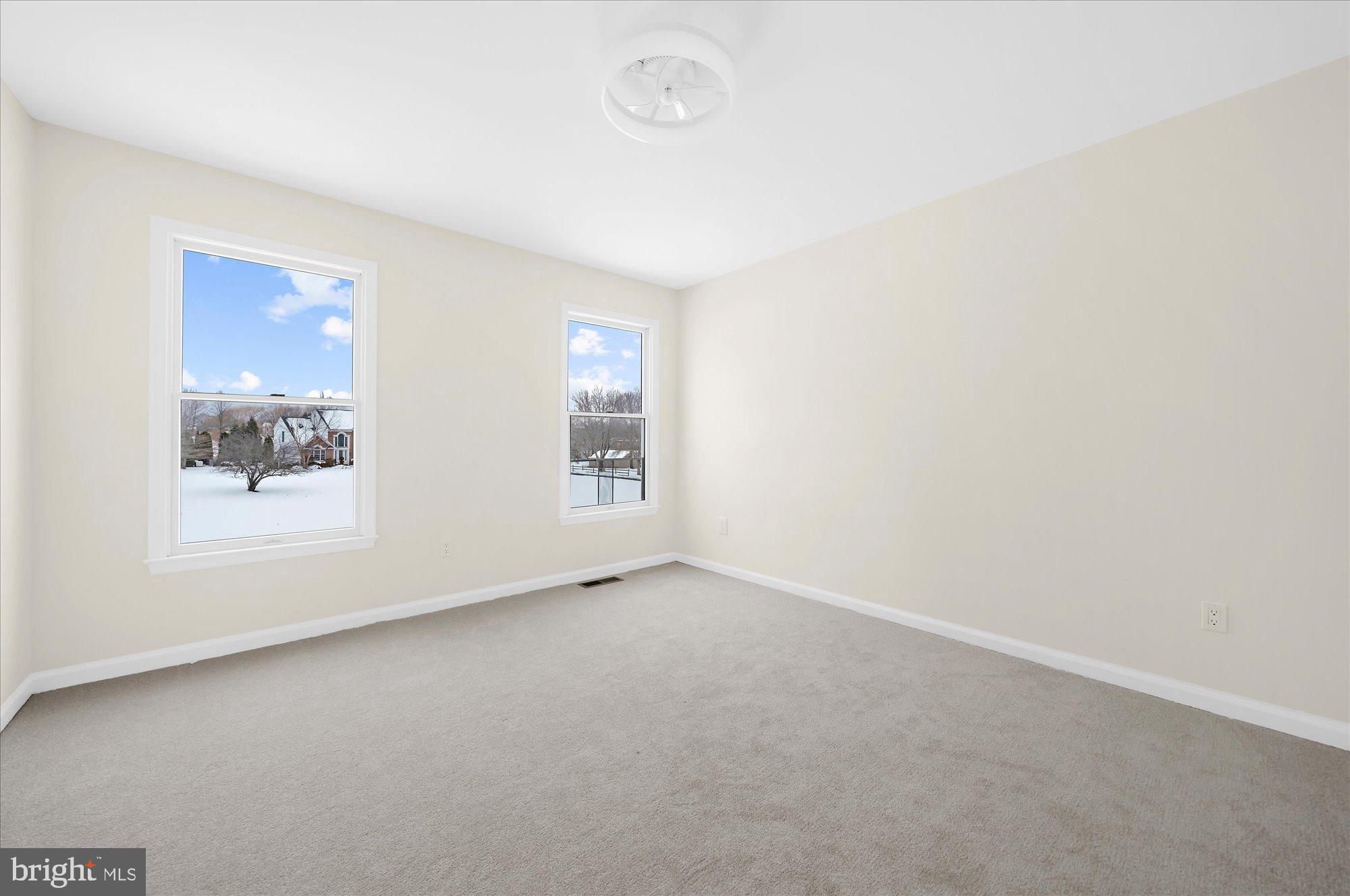 ESTS INDIAN CREEK - Residential