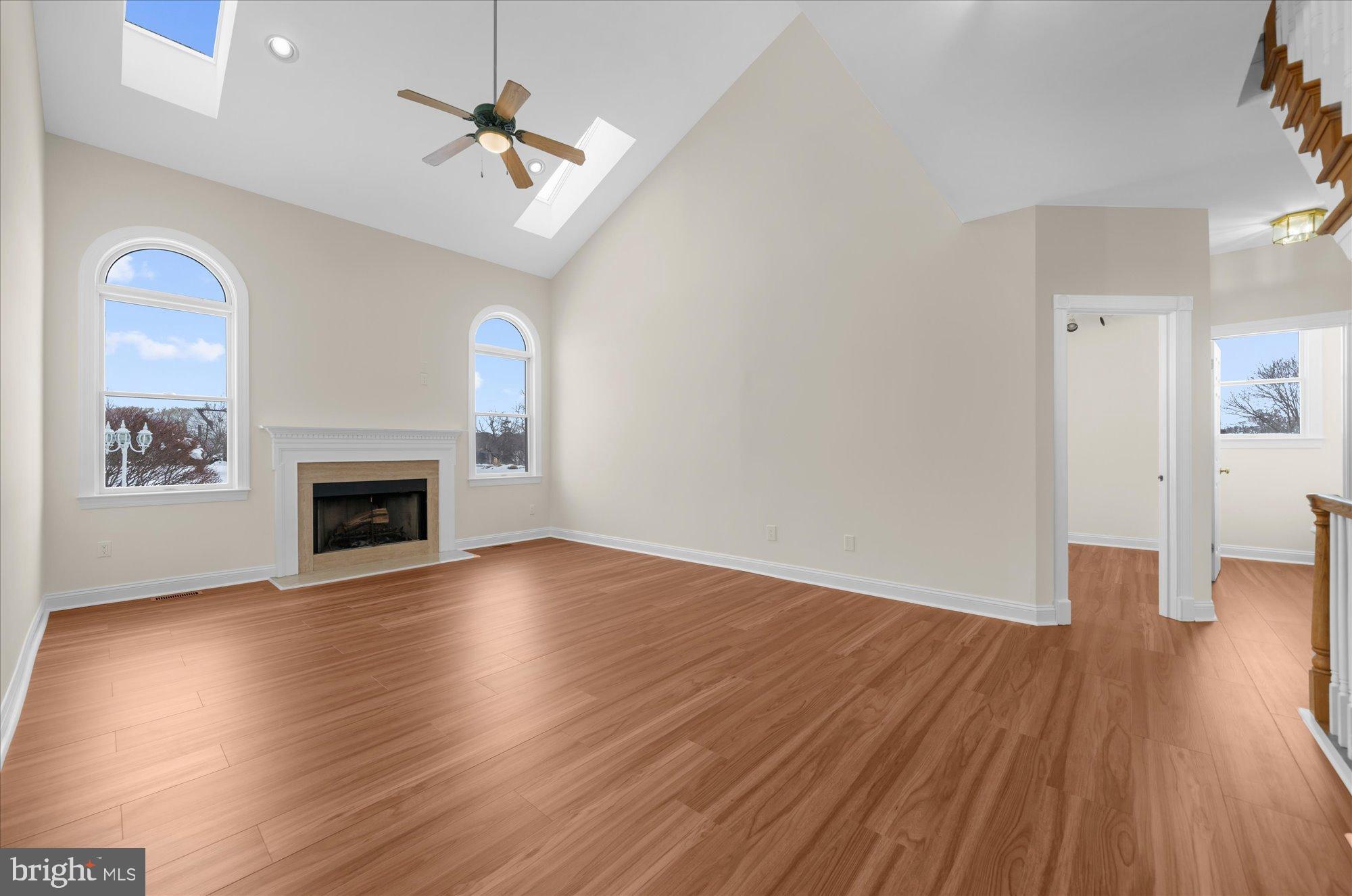 ESTS INDIAN CREEK - Residential