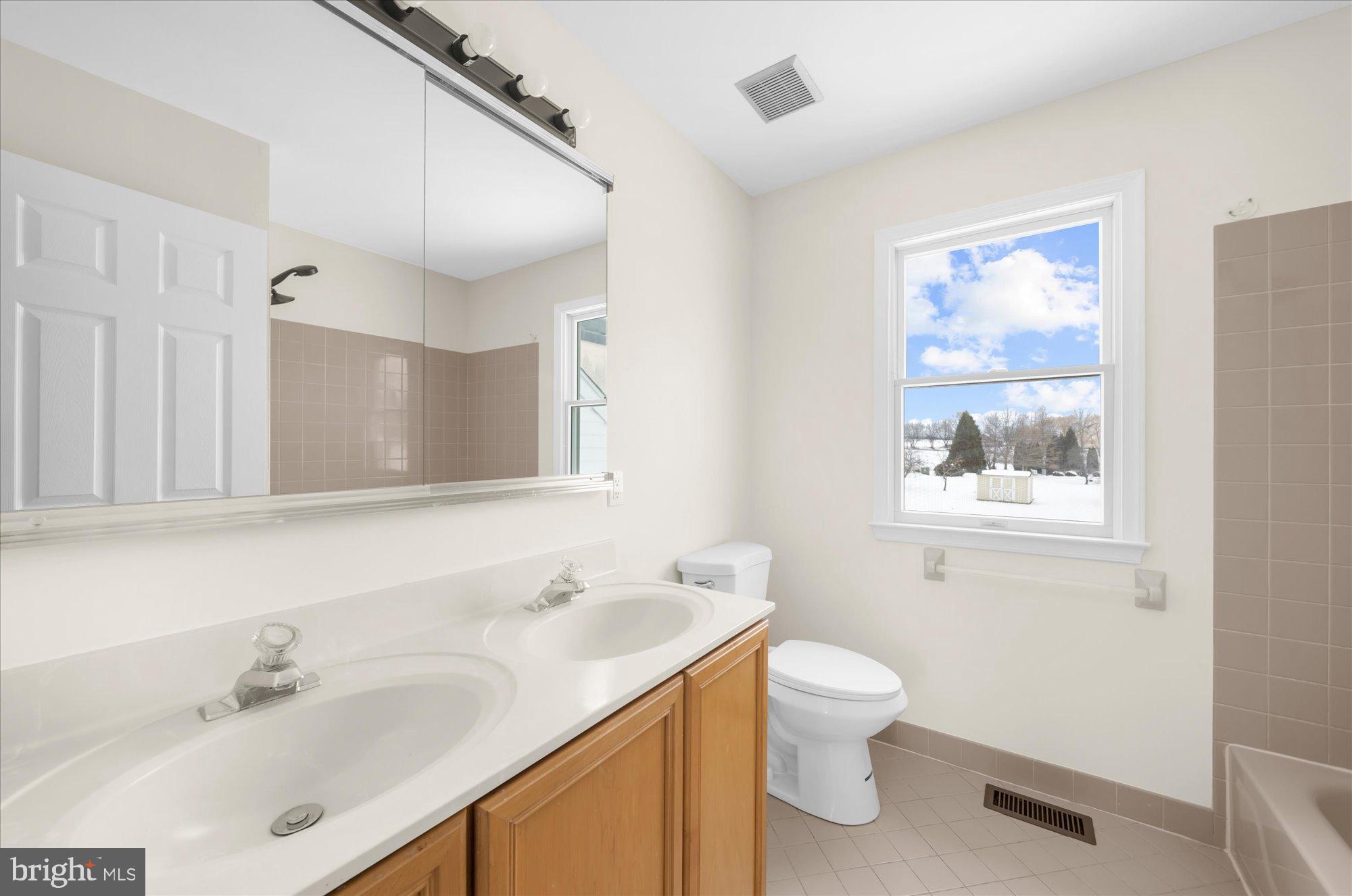 ESTS INDIAN CREEK - Residential