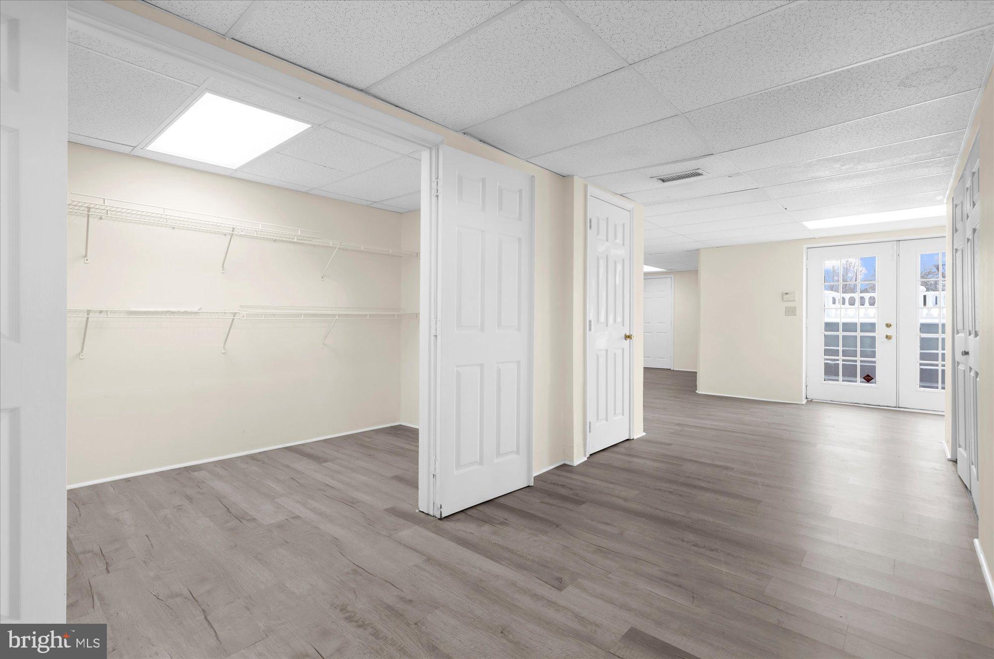 ESTS INDIAN CREEK - Residential