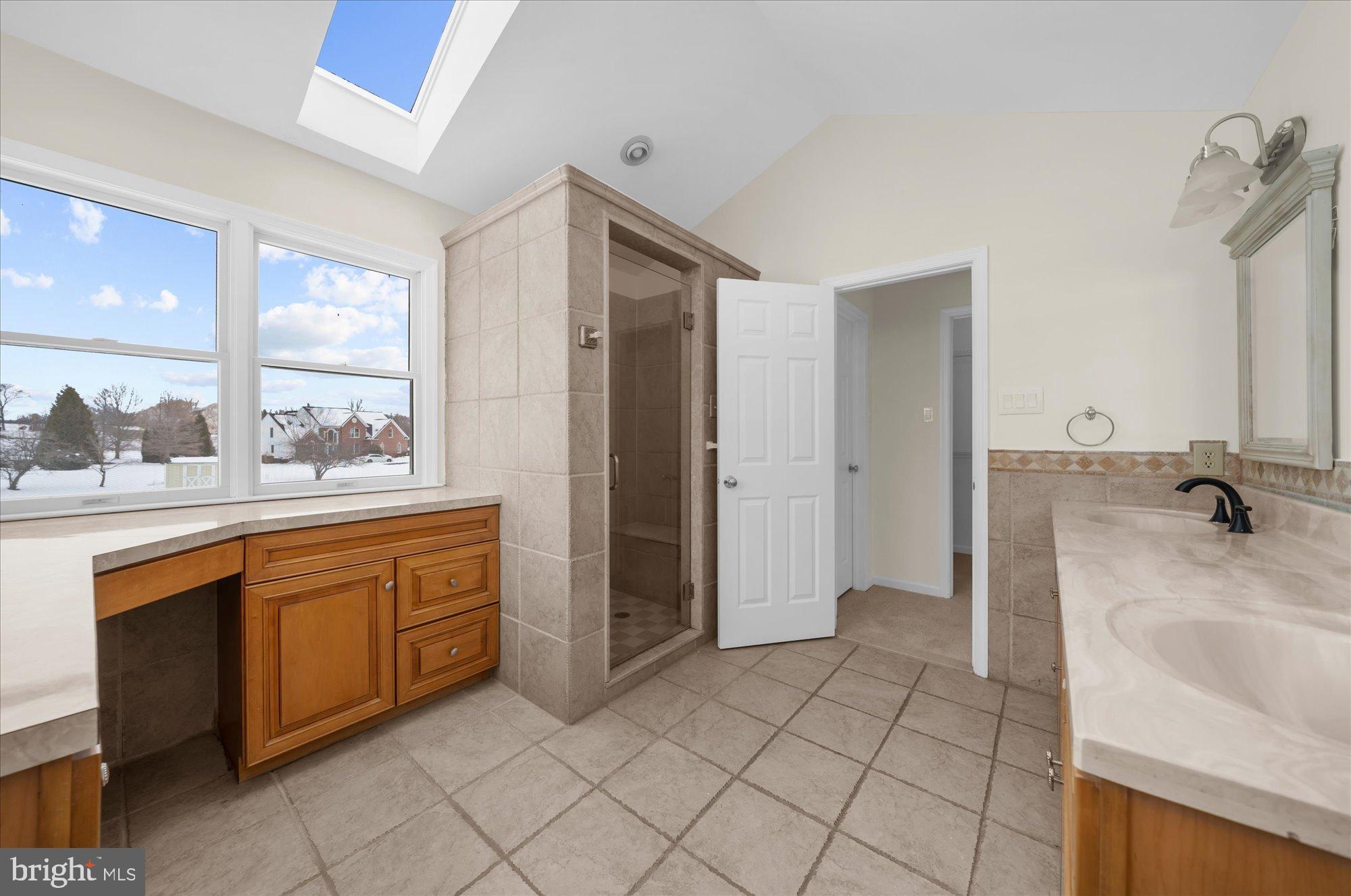 ESTS INDIAN CREEK - Residential