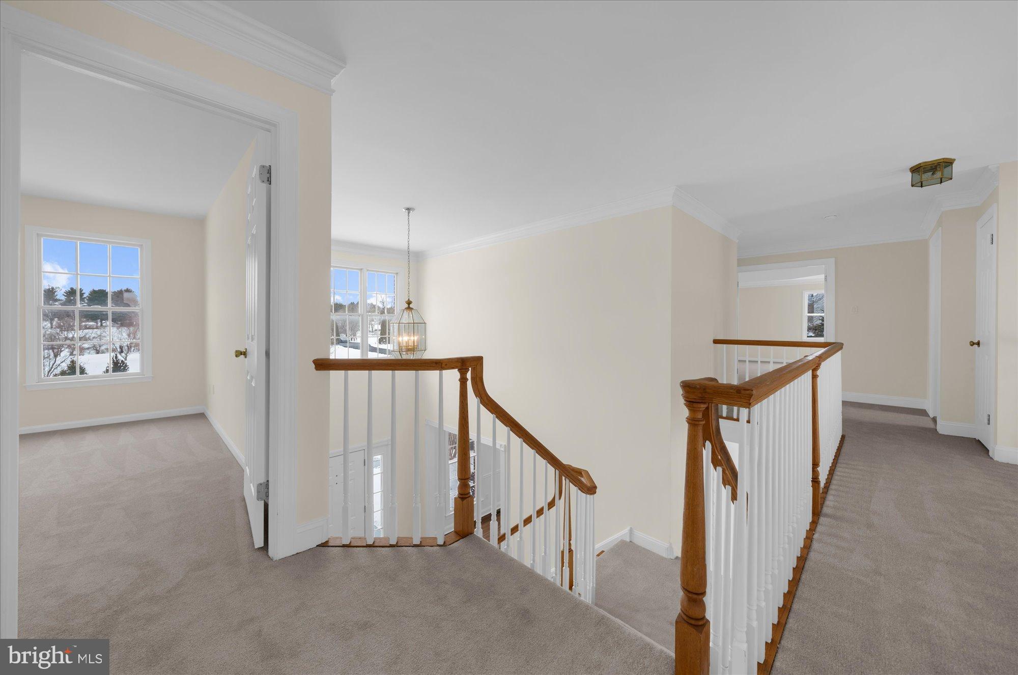 ESTS INDIAN CREEK - Residential