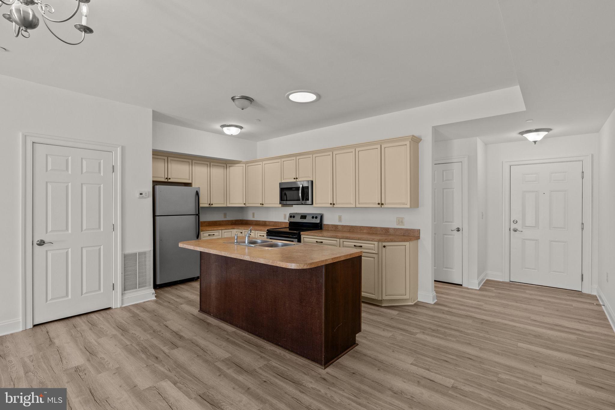 HIGH POINTE IN HERSHEY - Residential Lease