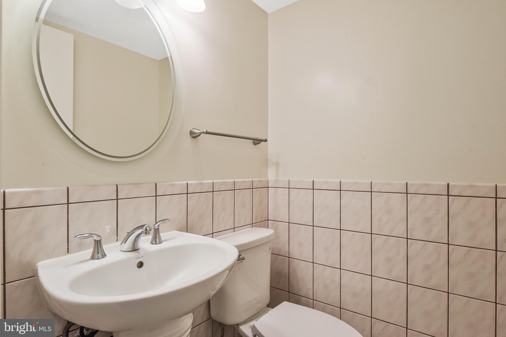 KEENE MILL WOODS - Residential