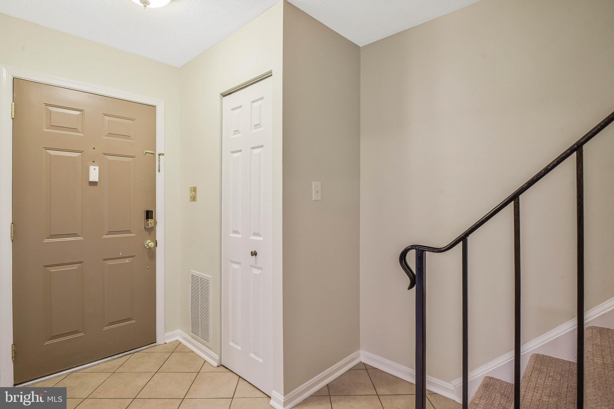 KEENE MILL WOODS - Residential