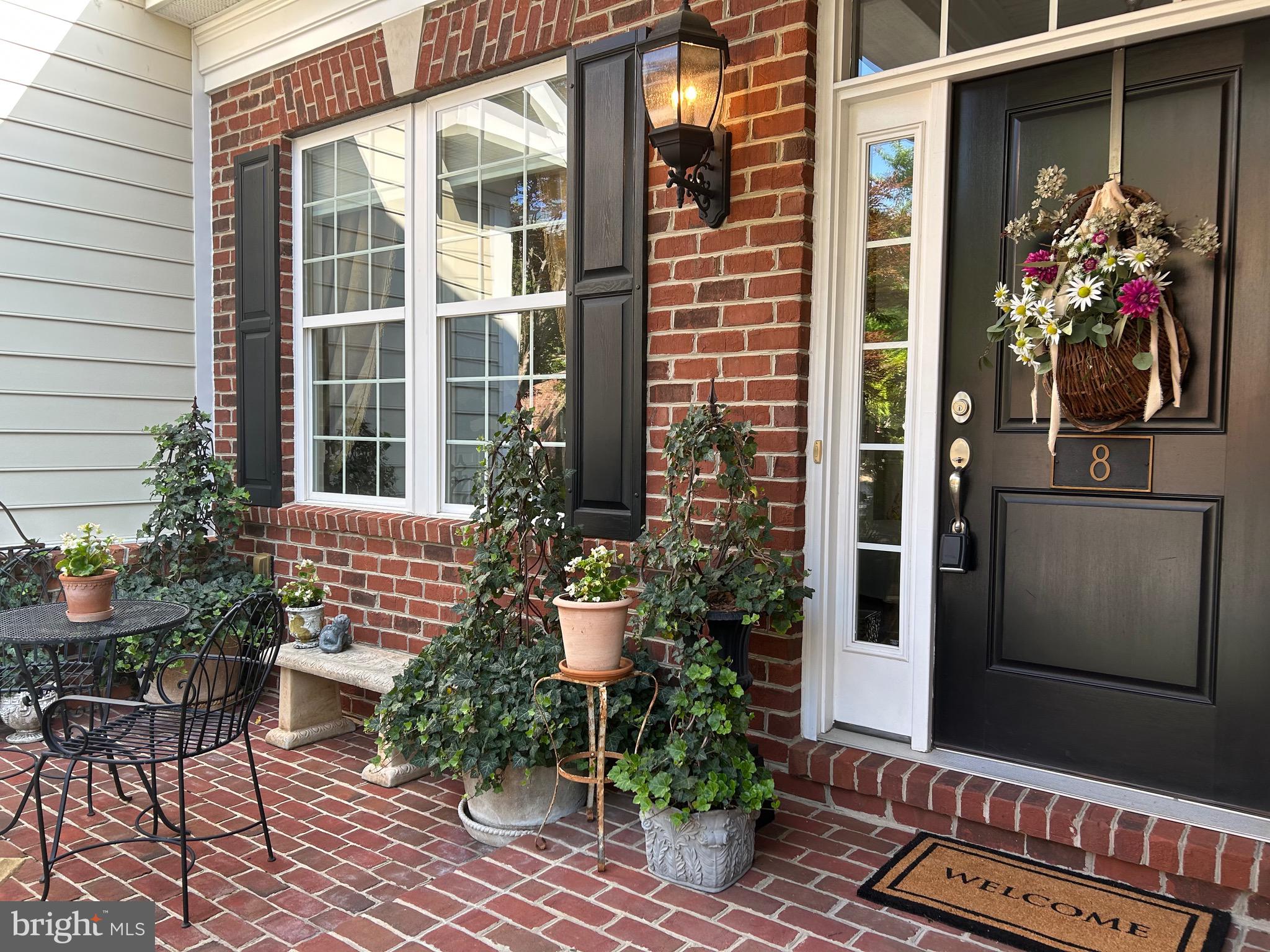8 STEEPLECHASE DRIVE