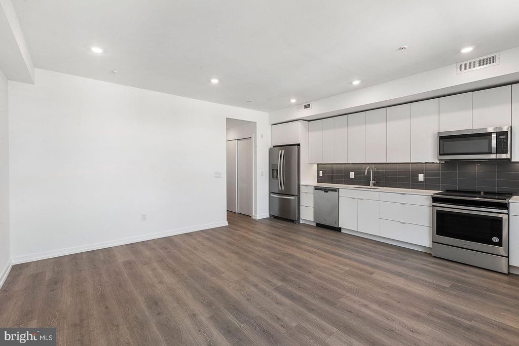 Photo of 1229 N Front St #2B, PHILADELPHIA, PA 19122 (MLS # PAPH2573862)