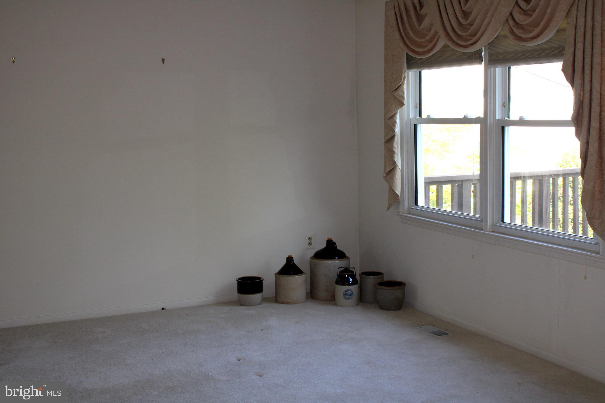 PLEASANT HILL - Residential