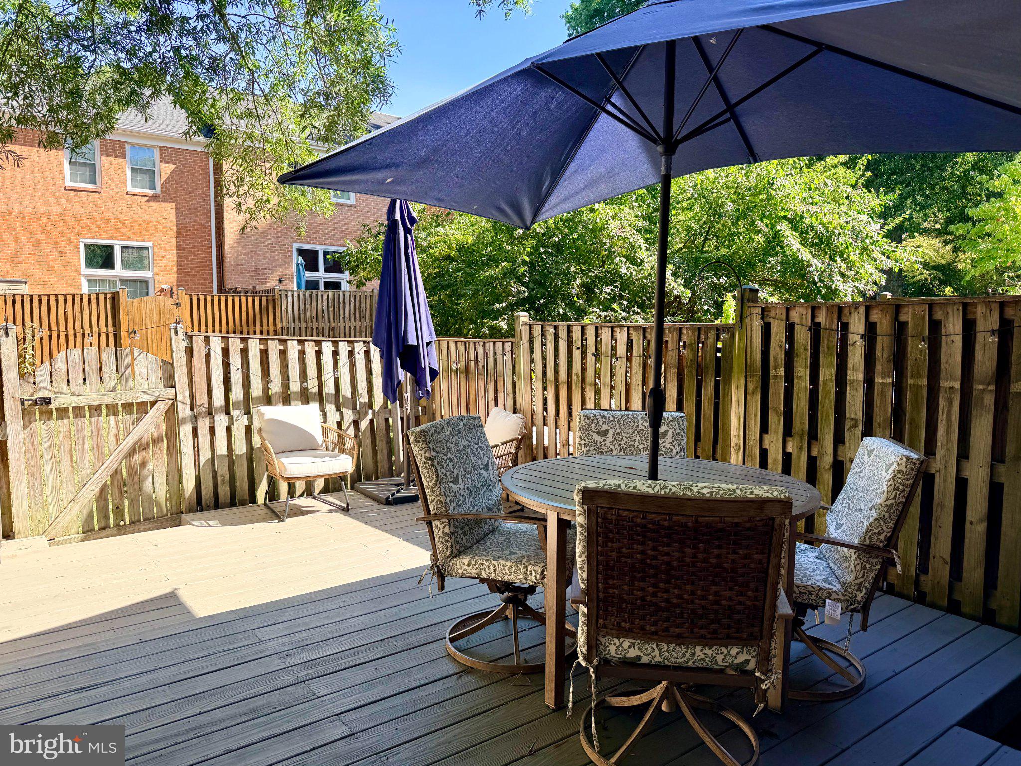 2323 HARLEYFORD COURT