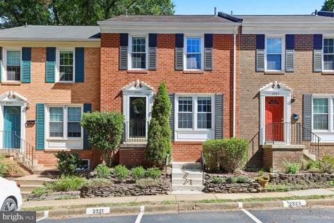 Photo of 2323 Harleyford Court, RESTON, VA 20191 (MLS # VAFX2343162)