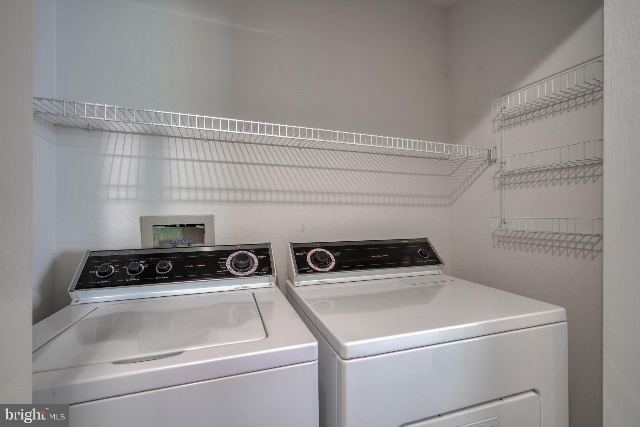 ENGLISH COUNTRY MANOR - Residential